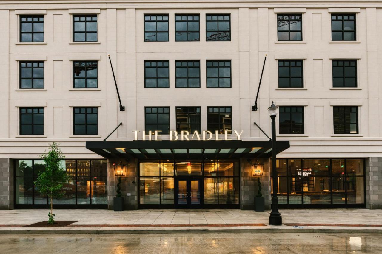 The Bradley Hotel Fort Wayne Exterior foto